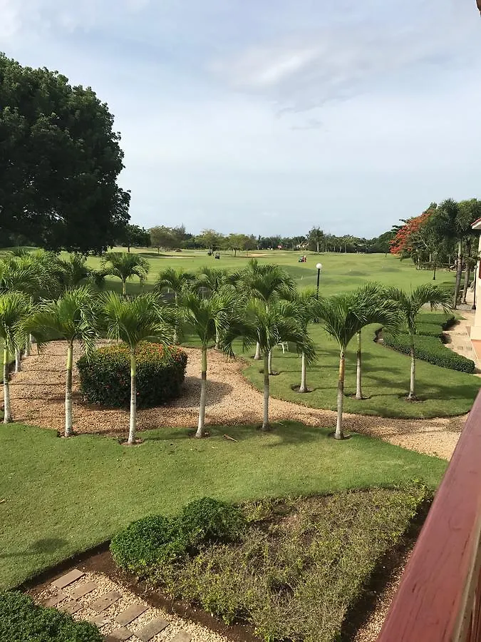 Residencial Green Paradise At Metro Country Club Juan Dolio - 2 Bedroom With Balcony Daire